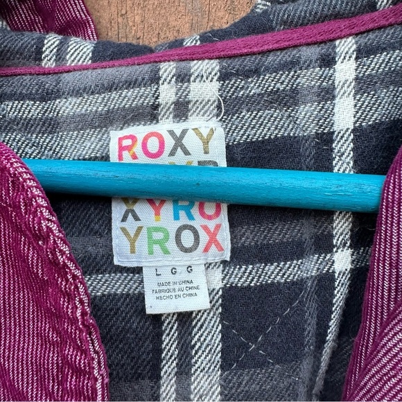 Roxy Juniors Womens Jacket Button Pea Coat Soft Hooded Purple Size Large - Picture 3 of 3